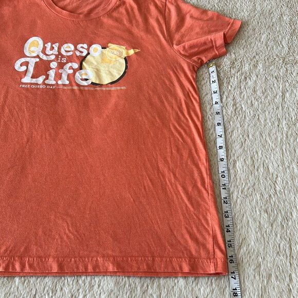 Queso is life short sleeve shirt orange size medium - Picture 10 of 16